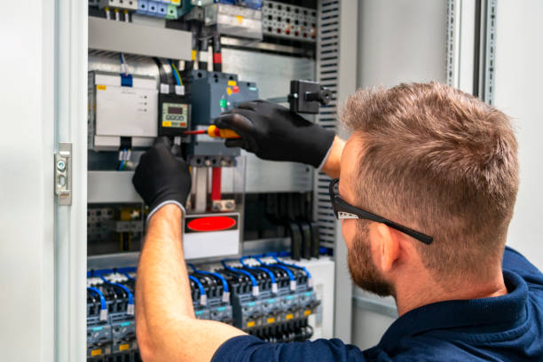 Best Emergency Electrical Repair  in Dallas Center, IA